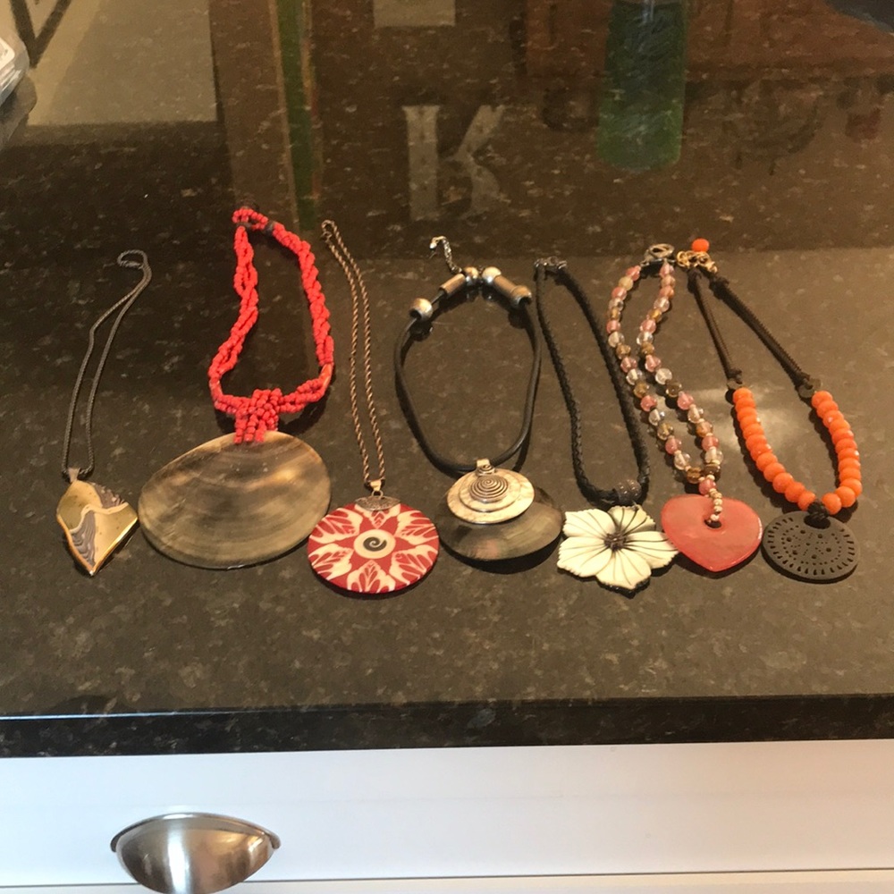 Bundle of jewelry